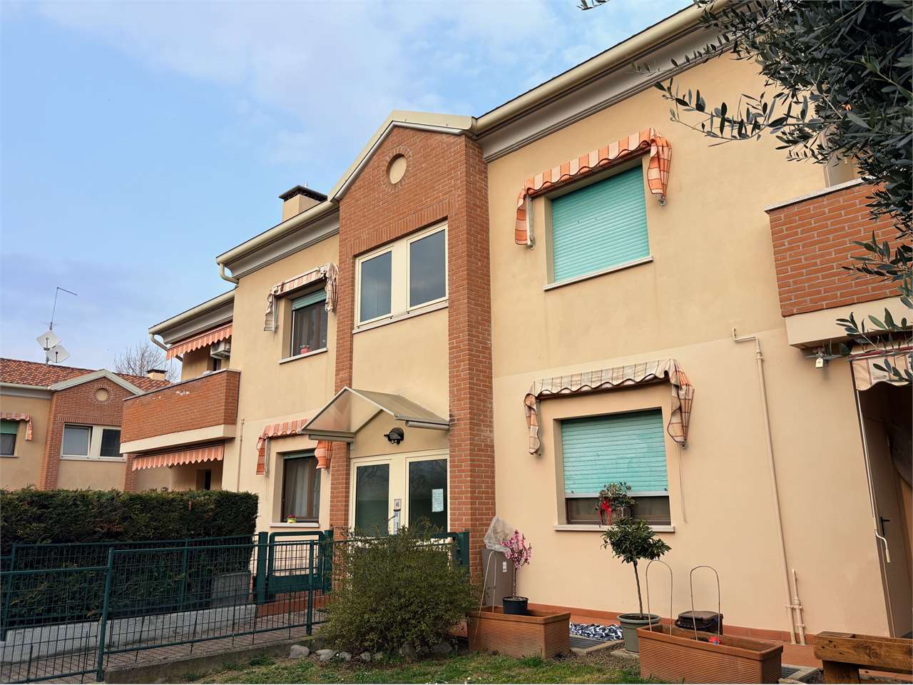 imm_33915-20260310174648-1280